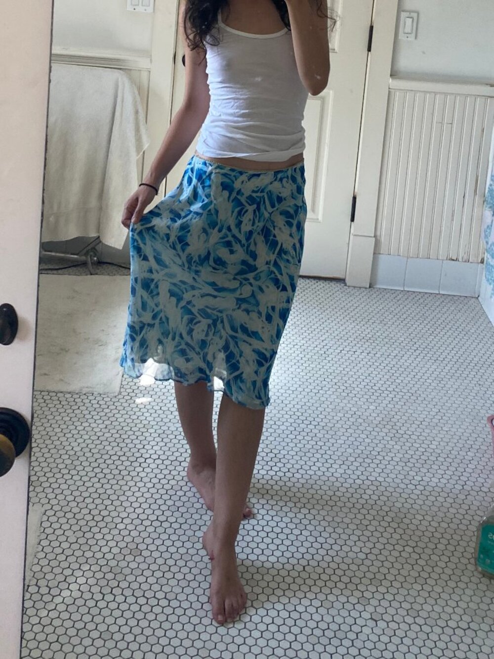 blue white print silk chiffon Diane von Furstenberg midi skirt